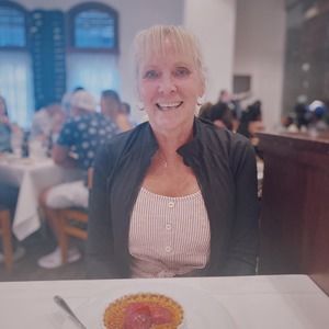 Meet your Posher, Lisa